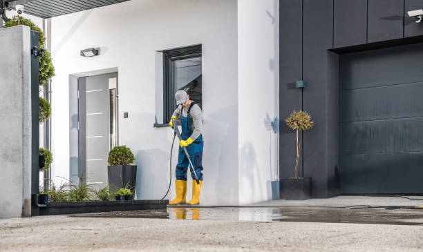 Best Parking Lot and Garage Cleaning  in Conneaut, OH